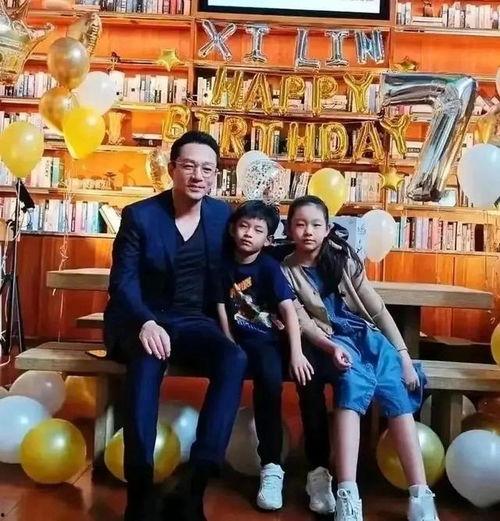 国产情侣91,甜蜜瞬间,浪漫时光